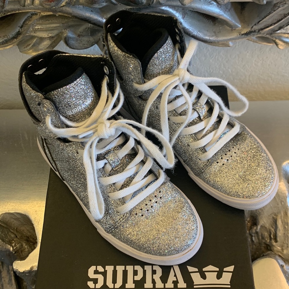Girls Supra Skytop Hologram White Size 1